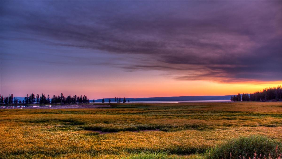 headlights 15 natural places yellowstone