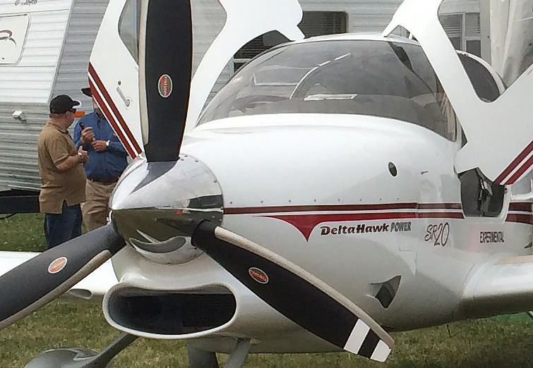 The DeltaHawk diesel engine is fitted to a Cirrus SR20. Photo courtesy of DeltaHawk.