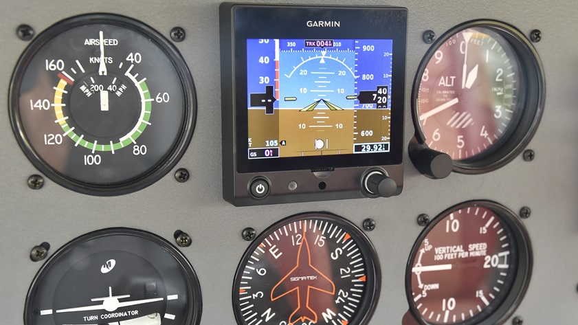 Garmin's G5 electronic attitude indicator is shown installed in the AOPA Sweeps 172 during EAA AirVenture at Wittman Regional Airport in Oshkosh July 28. Photo by David Tulis.