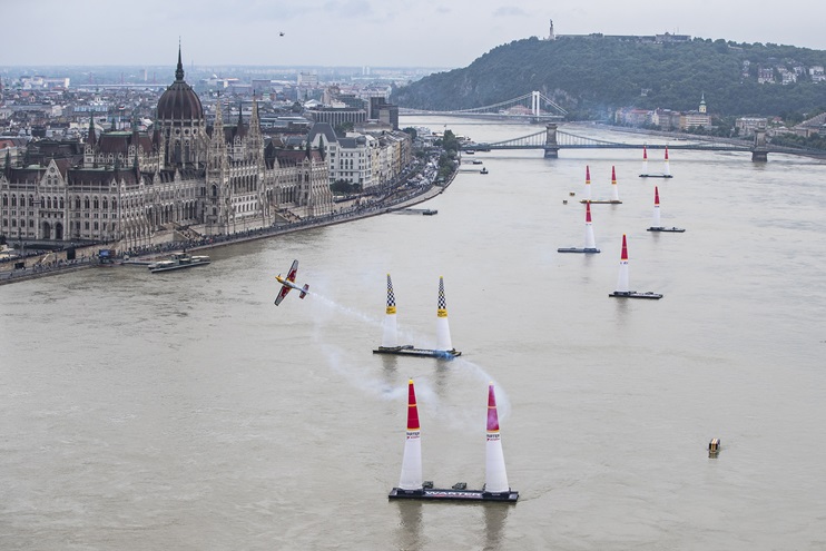 Kirby Chambliss performs during the fourth stage of the Red Bull Air Race World Championship in Budapest, Hungary, July 17. Photo by Samo Vidic/Red Bull Content Pool.