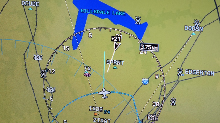 This Garmin G1000 multifunction display shows a non-ADS-B-equipped target ahead and 2,100 feet above. Its Mode C information is processed and transmitted by Flight Information Services-Broadcast (FIS-B), enabled by ADS-B In. Photo by Mike Collins.