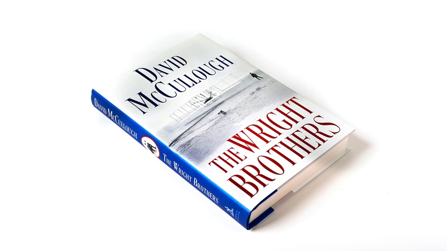 David McCullough wins the Combs Gates Award for his best-selling book, "The Wright Brothers."