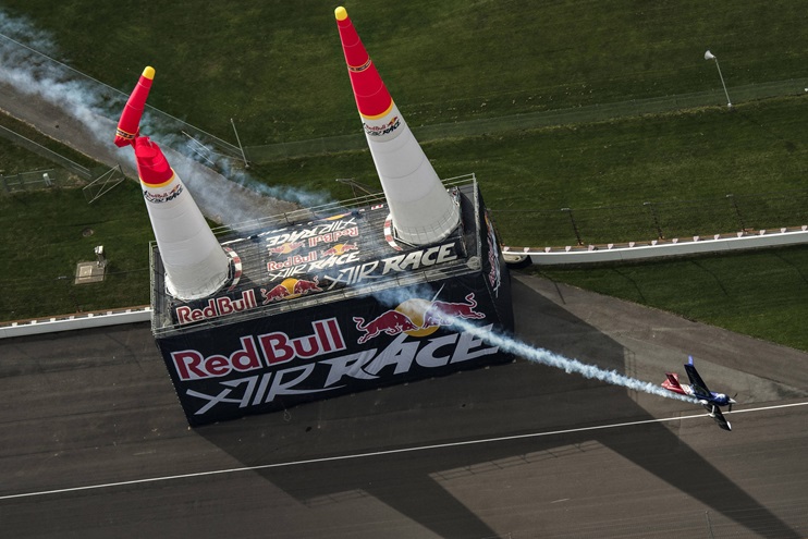 Matt Hall of Australia performs during the Red Bull Air Race World Championship race at Indianapolis Motor Speedway in October 2016. Hall will have a brand-new mount for 2017. Photo by Mihai Stetcu/Red Bull Content Pool.