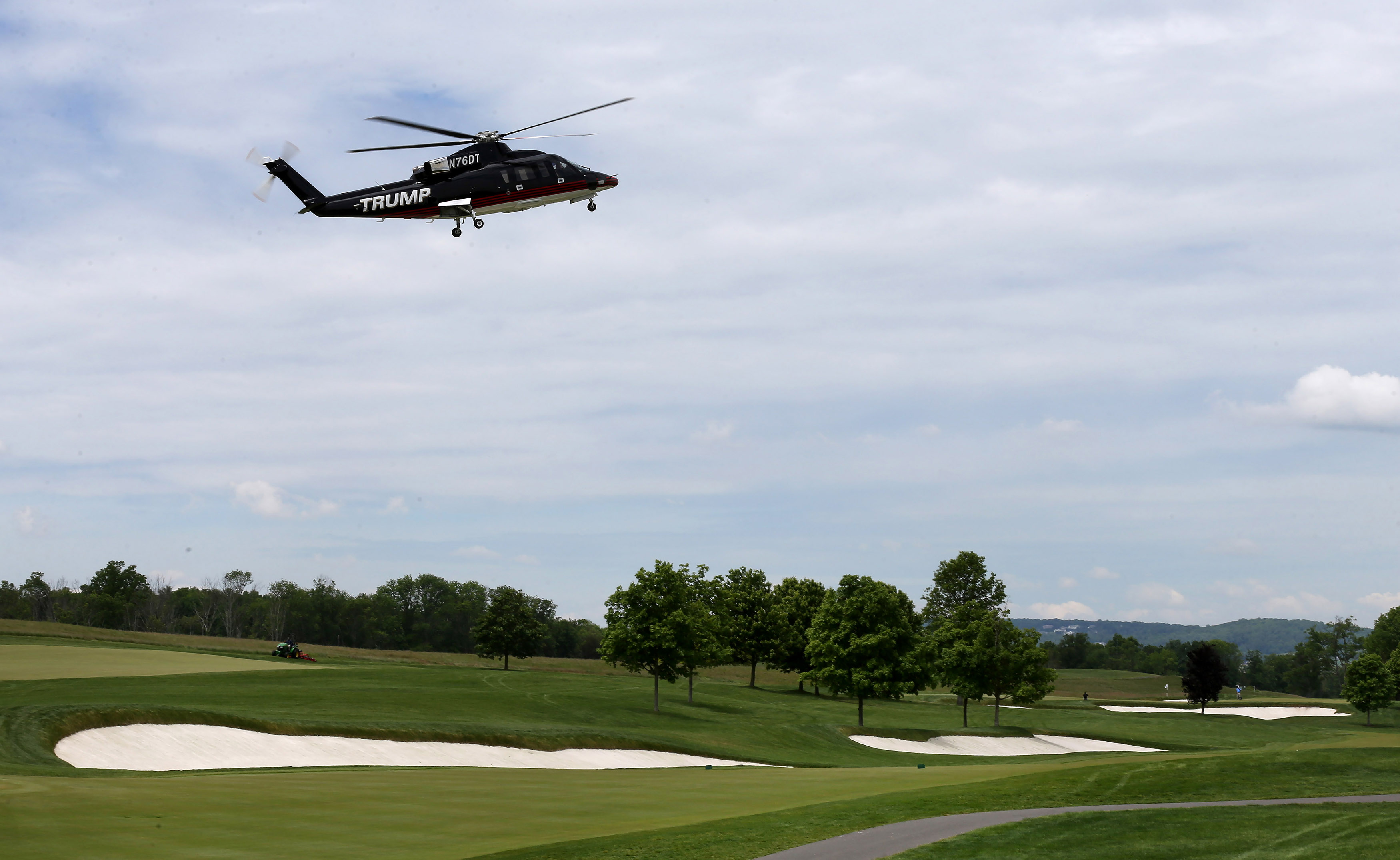 A Trump helicopter arrives at Trump National Golf Club in Bedminster, New Jersey.  President Donald Trump has frequent stays in Bedminster, bringing with him presidential temporary flight restrictions. Too many pilots have violated the TFRs, and aviation groups are working to inform pilots to be more careful. Photo courtesy of John Munson, NJ Advance Media.