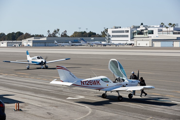 AOPA has asked federal courts to affirm any airport user will have standing to challenge any future violation of Santa Monica's obligations to operate the embattled California airport through 2028, at least. File photo. 