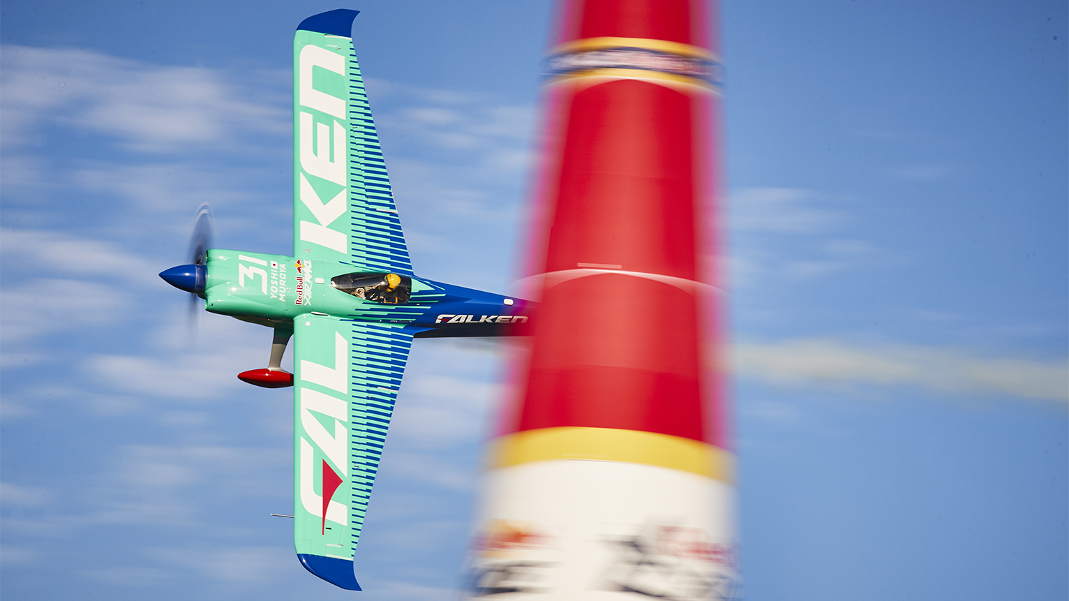 Yoshihide Muroya of Japan performs during qualifying day at the eighth round of the Red Bull Air Race World Championship at Indianapolis Motor Speedway. Photo by Andreas Langreiter / Red Bull Content Pool.