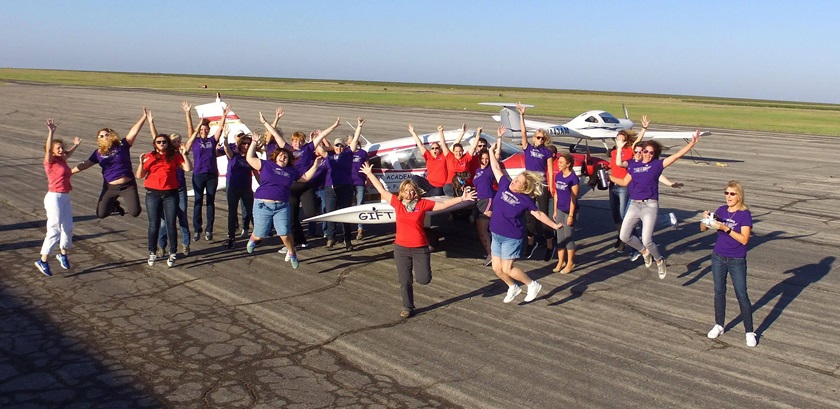 Girls in Flight Training (GIFT), a Texas-based nonprofit that focuses on helping women achieve success in flight training, will hold events in Wisconsin and Texas in 2021. Photo courtesy of GIFT.