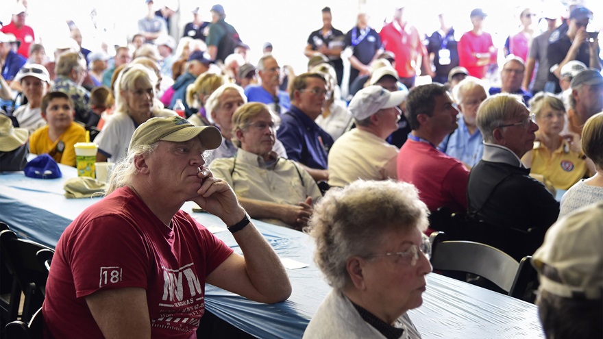 Attendees listen to AOPA President and CEO Mark Baker during a Pilot Town Hall at the Sun 'n Fun International Fly-In and Expo in Lakeland, Florida, Wednesday, April 11, 2018. Photo by David Tulis.