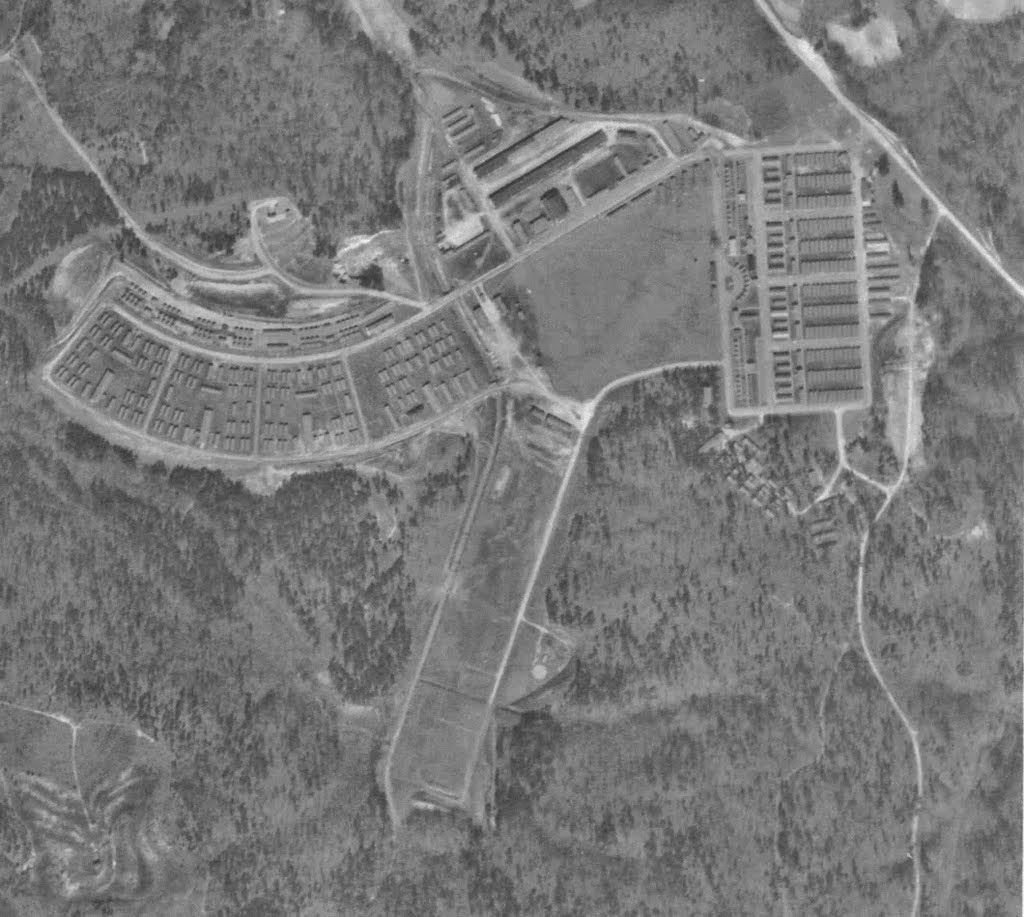 Aerial view of Camp Toccoa and the surrounding area including the road up Currahee Mountain, circa 1950. Photo courtesy of Stephens County Historical Society, Inc. 