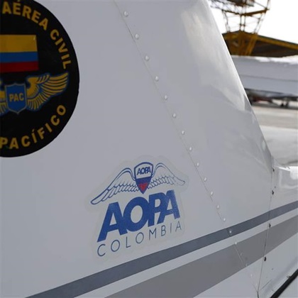 The AOPA Colombia delegation was among many who joined the call for international medical reform. AOPA file photo.