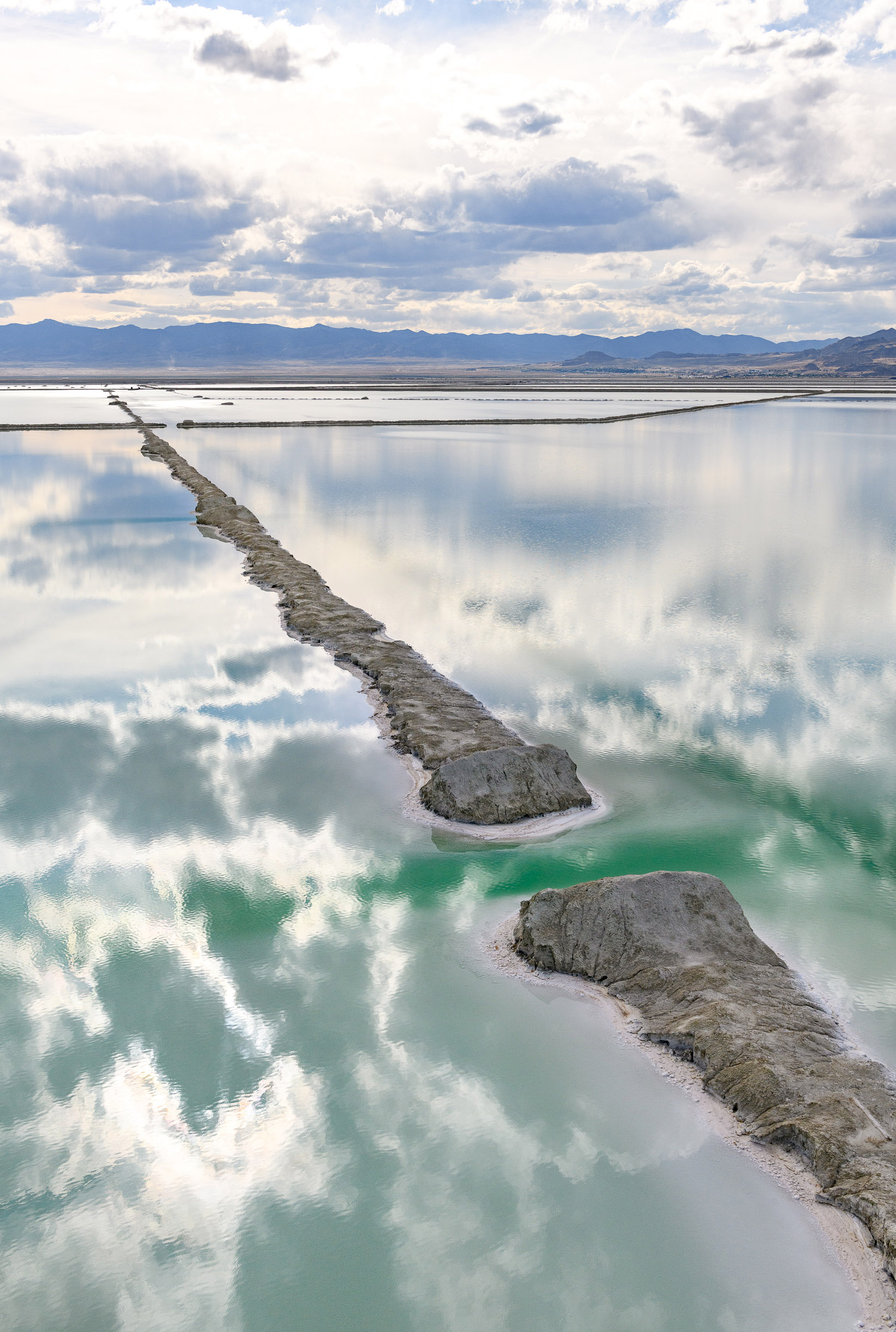 Seeing the Bonneville Salt Flats and evaporation pools near Salt Lake City from the air was a highlight of the trip for Sarah Tamar. Photo by Filip Wolak.