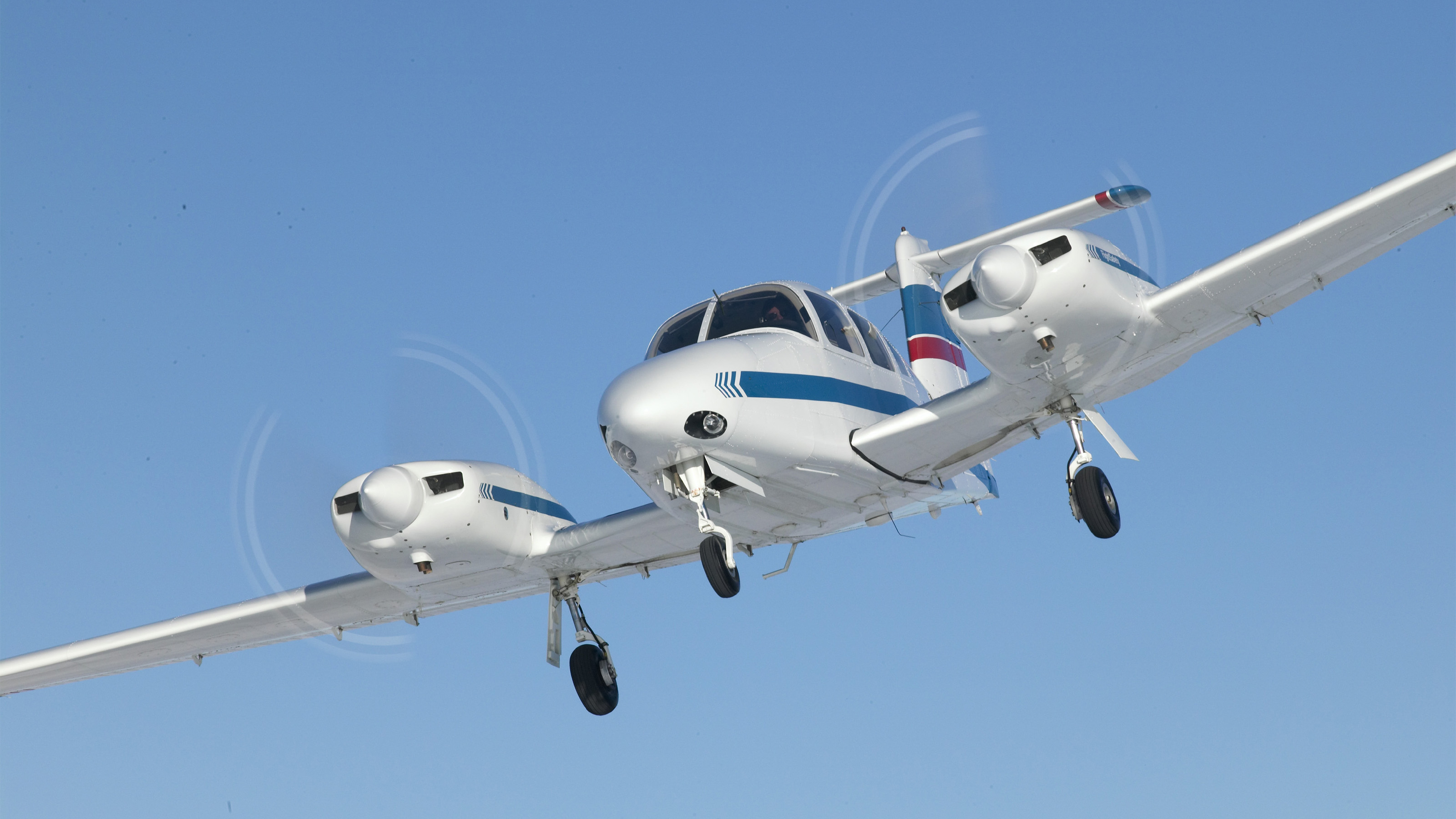 Photo by Mike Fizer.