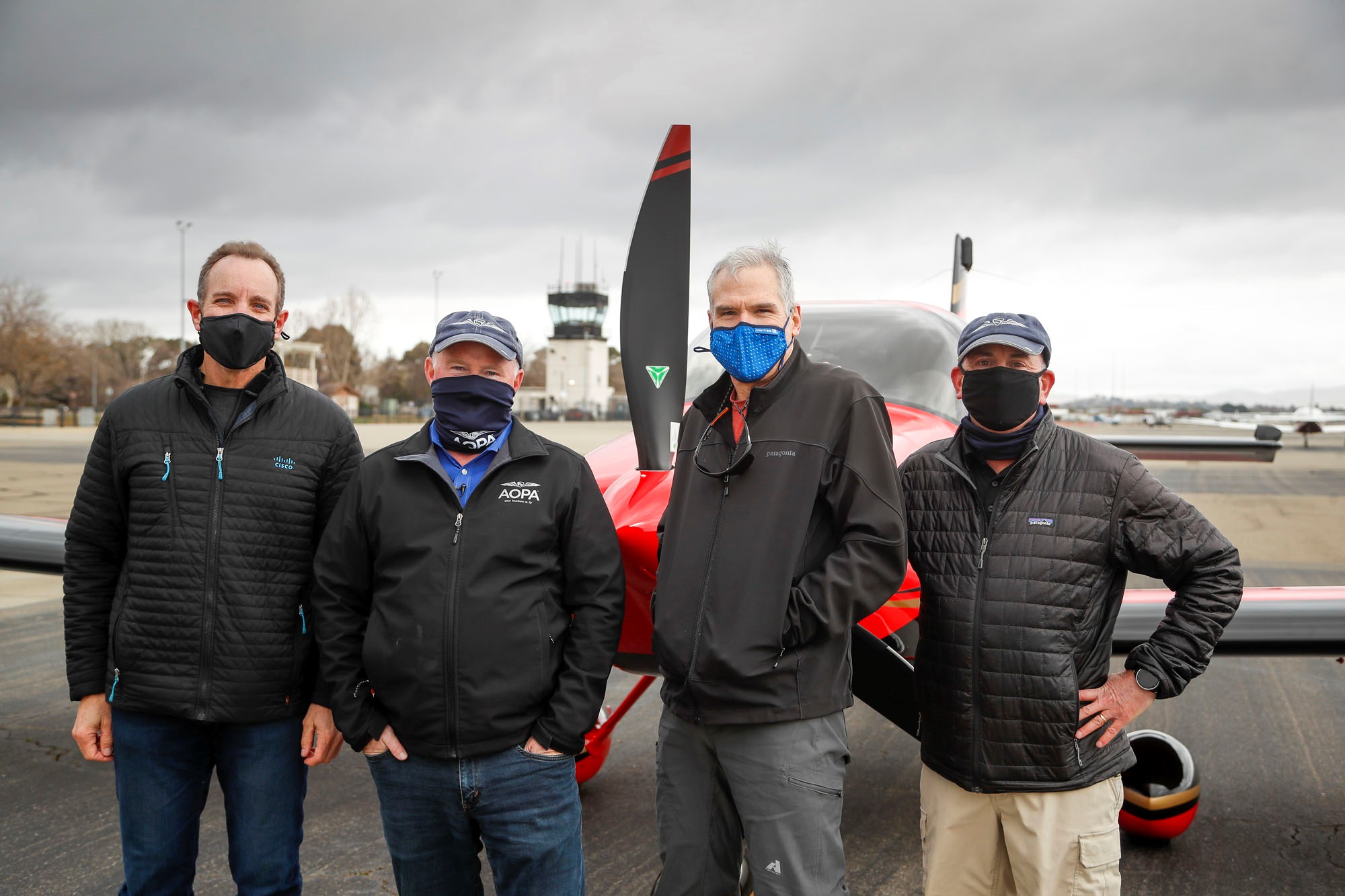 AOPA Sweepstakes RV-10 winner