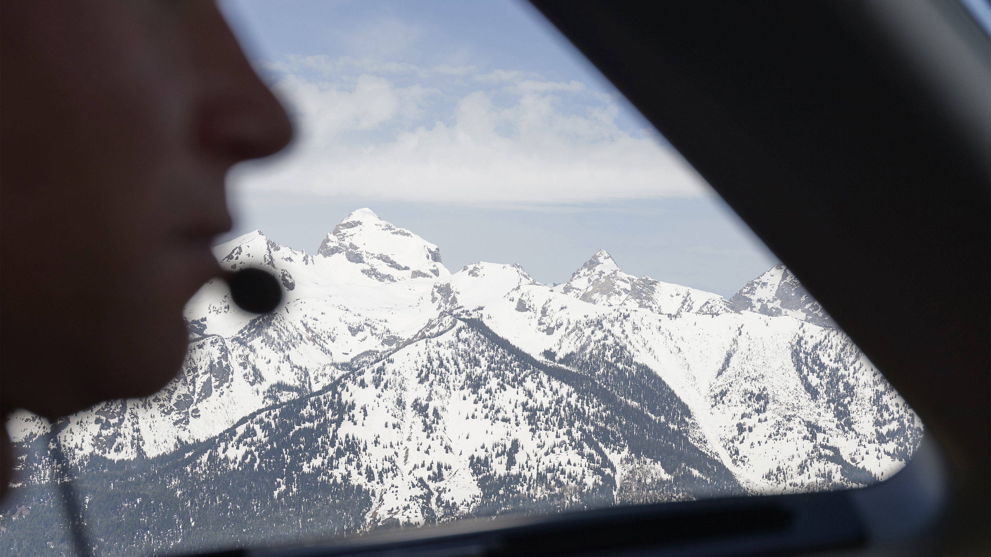 The FAA moved quickly to approve commercial airliners for unrestricted operation at airports in a 5G C-band environment, but solutions for general aviation operators who rely on radar (radio) altimeters remained elusive. Photo by Mike Fizer.