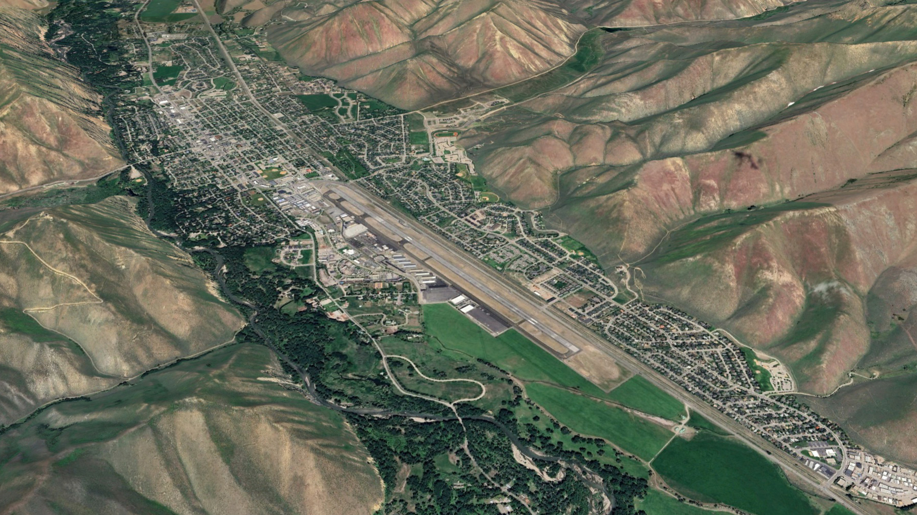Friedman Memorial Airport in Hailey, Idaho. Google Earth image.