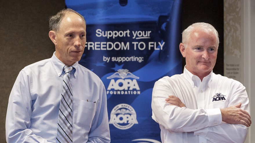 AOPA President Mark Baker teamed up with Bruce Landsberg for many safety presentations over their years working together (pictured here at a 2013 gathering of AOPA Foundation donors), and the two will share the stage again to honor Richard McSpadden with the Aero Club of New England on March 28. Photo by Mike Fizer.