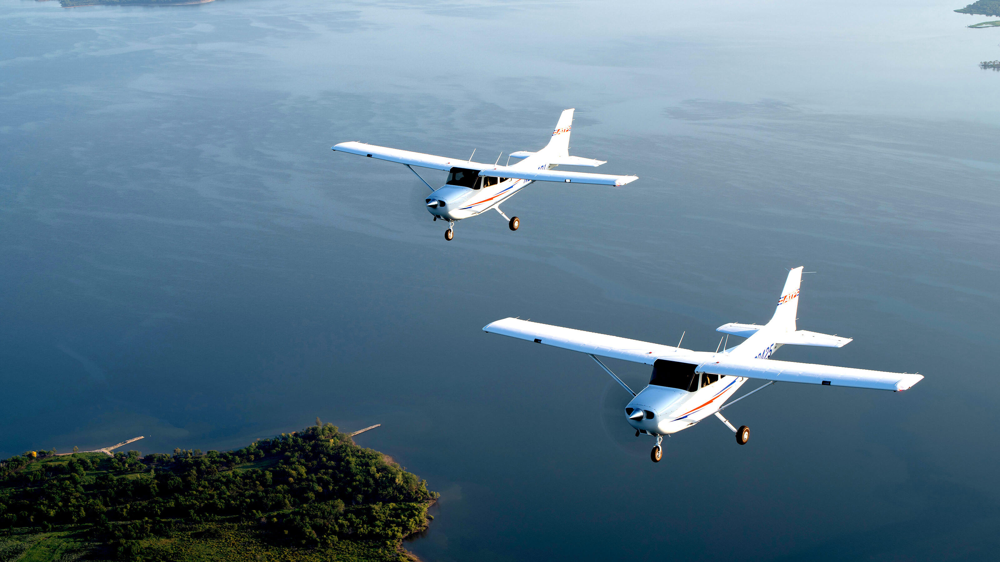 Becoming an airline pilot today - AOPA