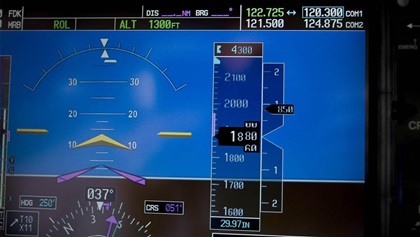 The trend snake on the airspeed tape shows this airspeed is in a climb. Also notice on the turn rate indicator that it has begun a right turn.