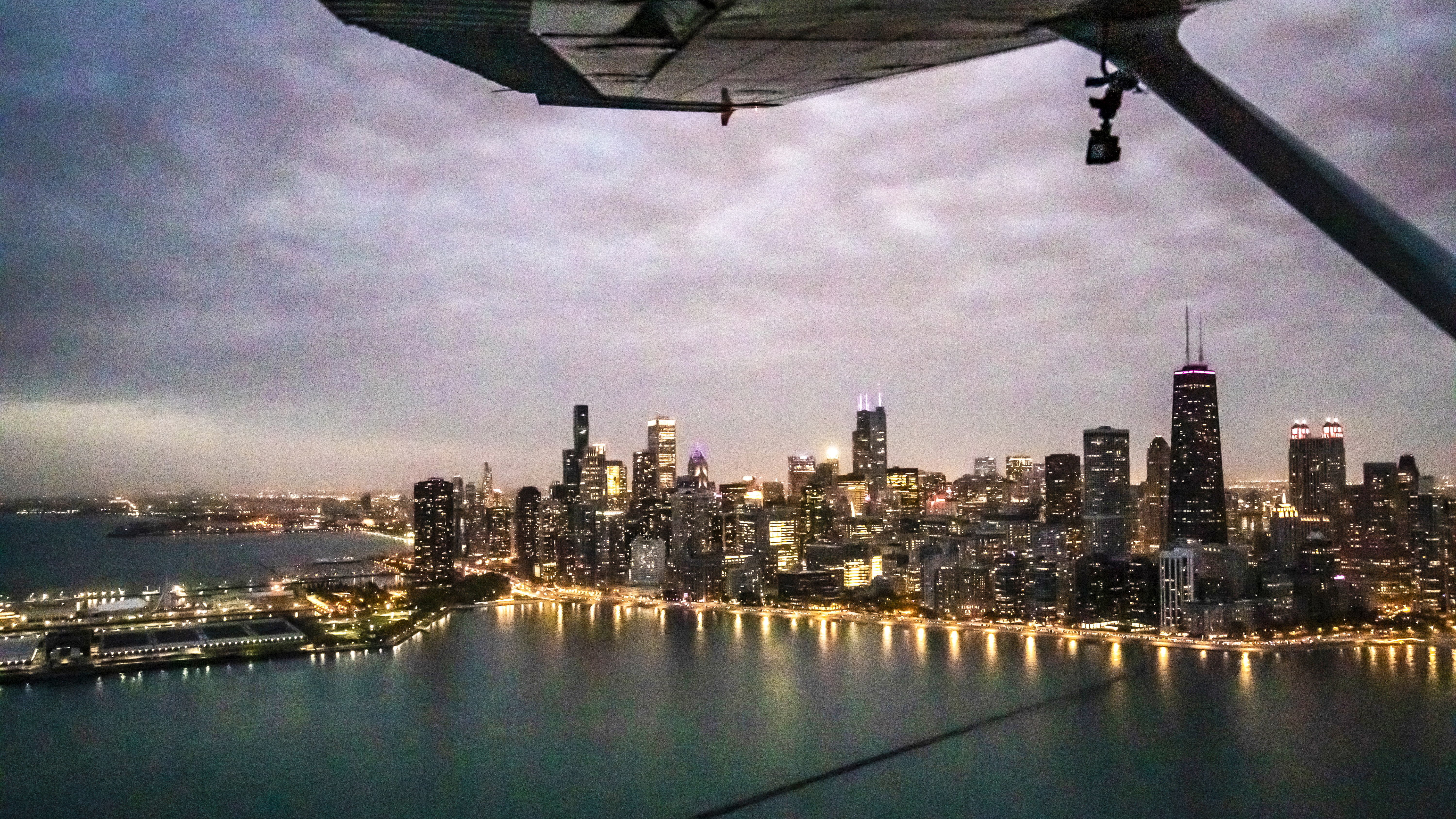 Check out the Midwest’s biggest city and admire world-class architecture with a flight by downtown Chicago.