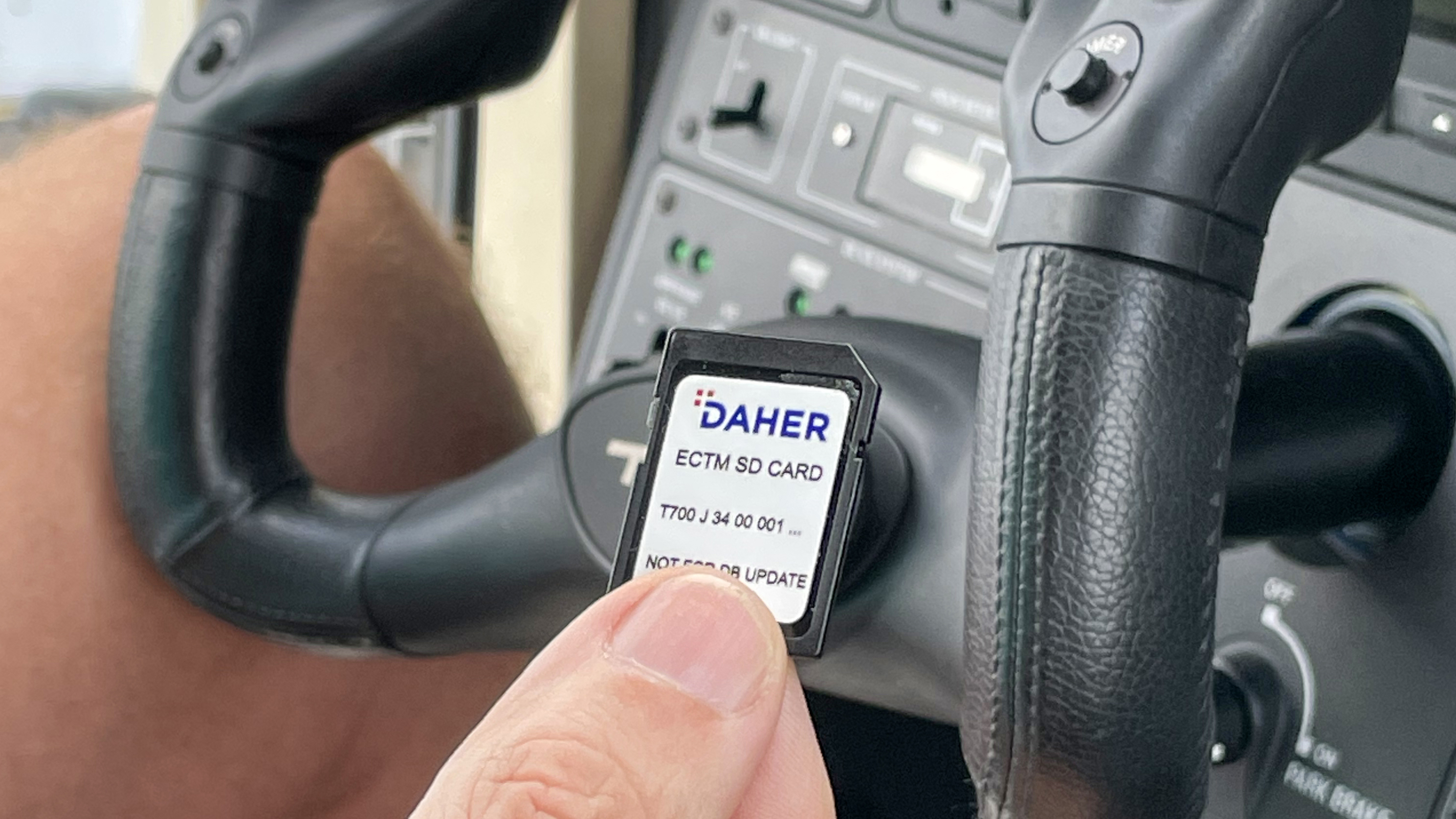 The data card from the Garmin G1000s and G3000s is the key to understanding what is happening with the airplane in the final seconds before and during touchdown—and how the pilot can improve his or her performance.