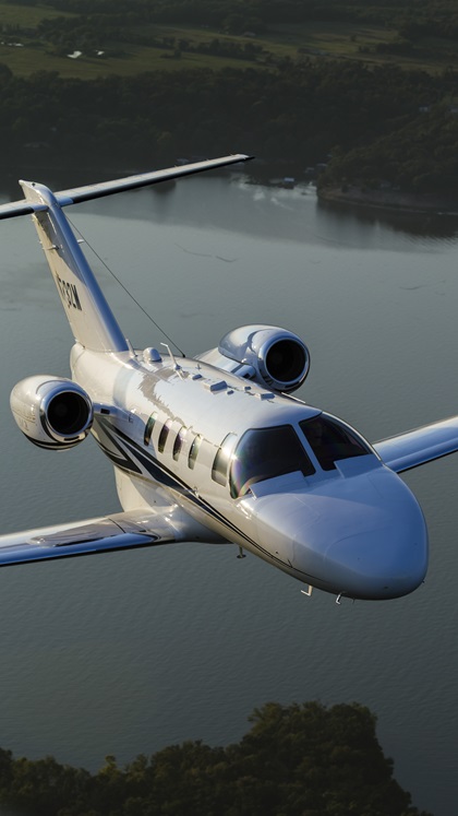 The wrap-around view out the windshield is among the favorite aspects for pilots of both Cessna Citation models.