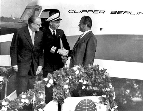 Lefty meets Lord Mayor Willy Brandt in Berlin, 1961.