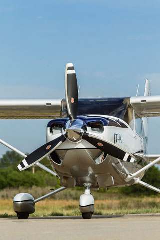 Cessna 182 JT-A