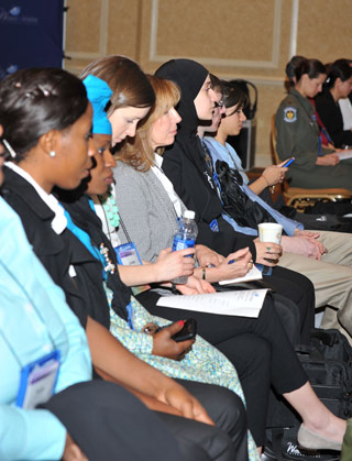 Conference attendees: A record number of attendees participated in the twenty-fourth annual International Women in Aviation conference. Photo by Paula Grubb.