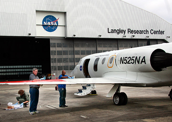 Researchers at NASA's Langley Research Center flight tested eight non-stick coatings to see if they could reduce bug residue on planes. Credit: NASA Langley/David C. Bowman