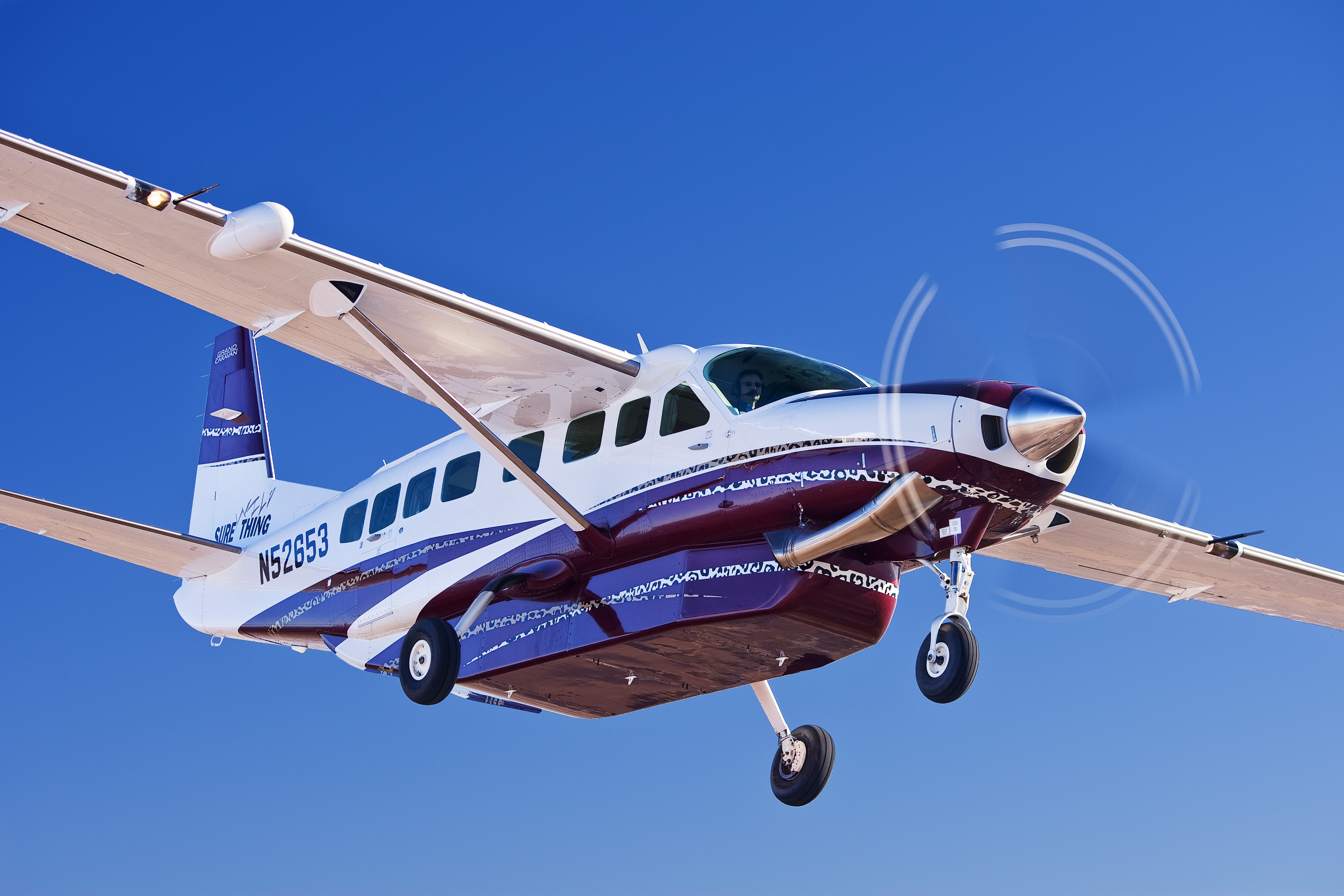 Cessna 208B Grand Caravan EX - AOPA