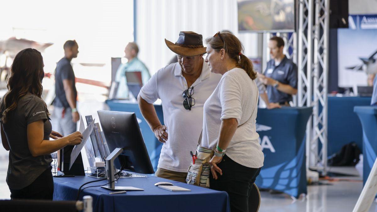 Exhibitors at an AOPA Fly In