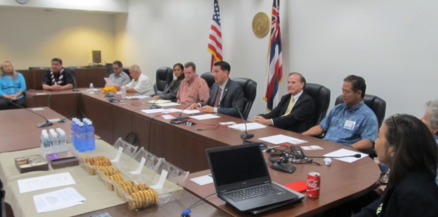 The first meeting of Hawaii's Aviation Caucus drew a dozen lawmakers and two dozen members of the state aviation community. Photo by Melissa McCaffrey.