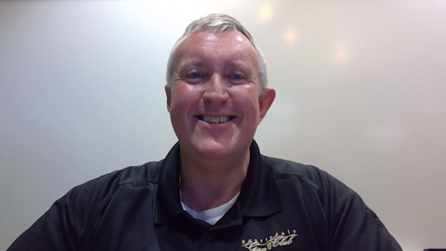 Ted Malone marks the 5,000th pilot to return to the left seat through AOPA's You Can Fly Rusty Pilots program.