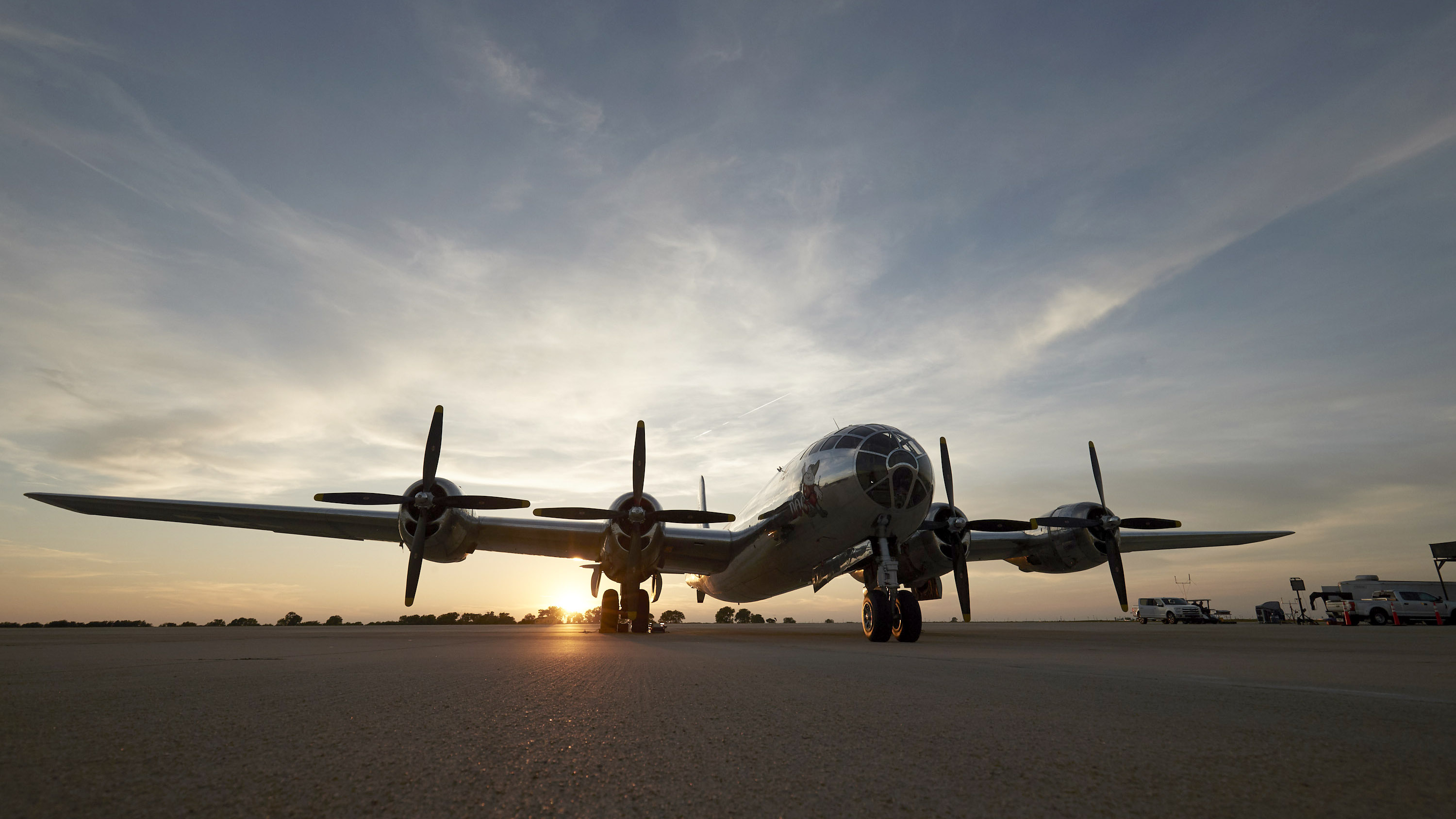 New Hangar For B–29 'Doc' Set To Open In January - AOPA