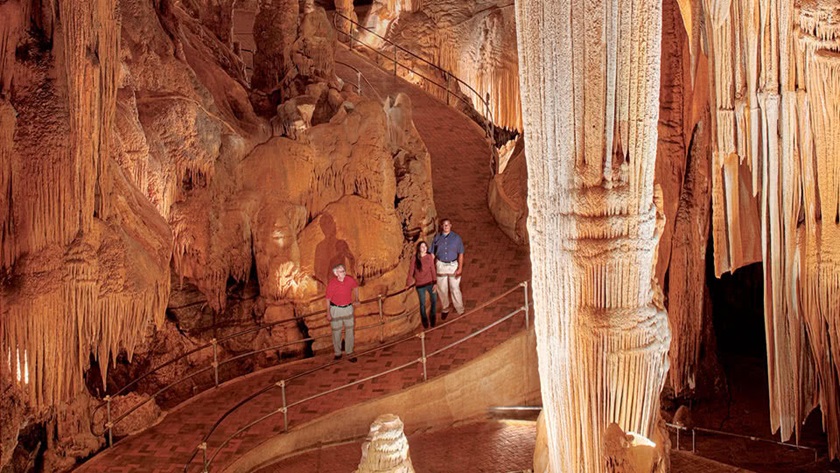 The Double Column stands 47 feet tall and is made of stalactites and stalagmites that connect. Photo courtesy of Luray Caverns.