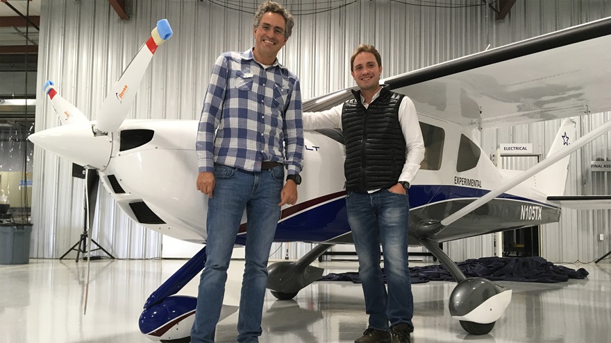 From left, Carlos Barros, a business partner, and Texas Aircraft Manufacturing CEO Matheus Grande revealed the Colt light sport aircraft in Hondo, Texas, in February. Photo courtesy of Dan Johnson. 