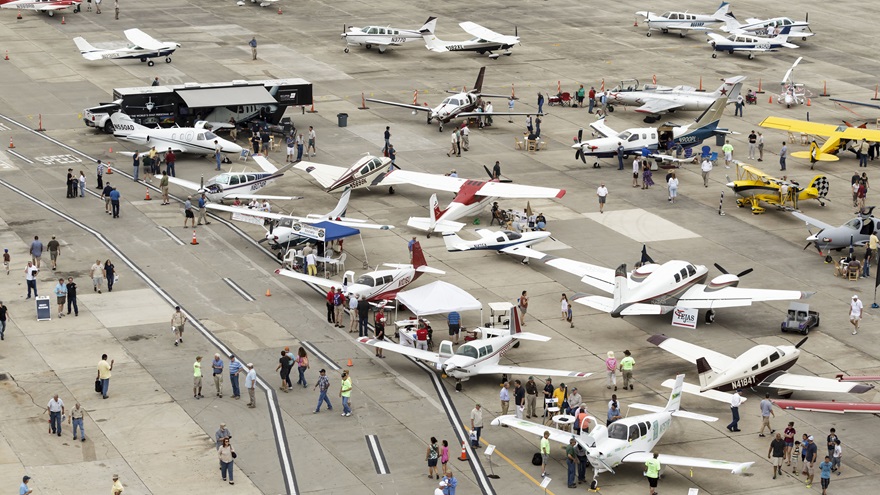 Go Wheels Up! Texas and the AOPA Fly-In scheduled for May 29 and 30 in San Marcos, Texas, have been postponed indefinitely to help limit the spread of the coronavirus. Photo by Mike Fizer.