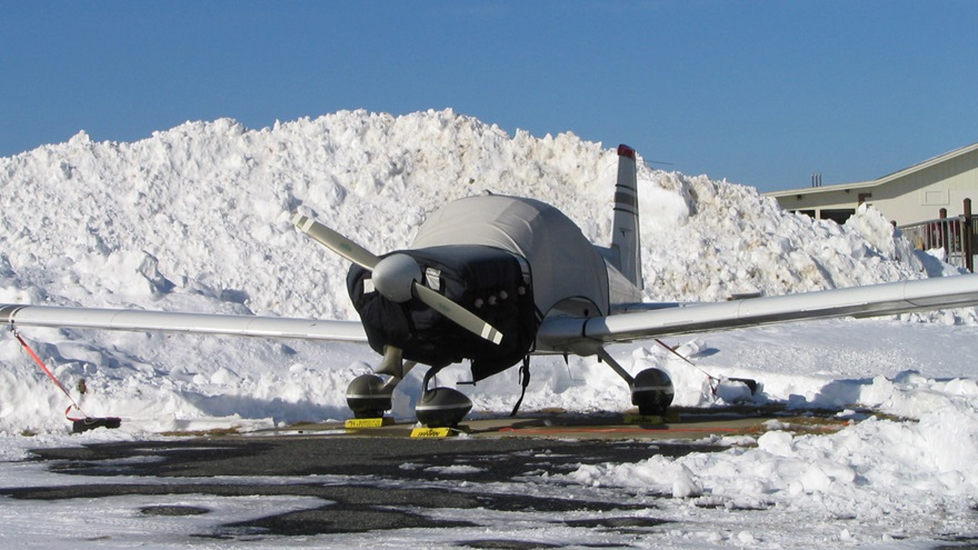 Aircraft require our intervention to help them overcome the transition to cold weather. Photo courtesy of Jeff Simon. 