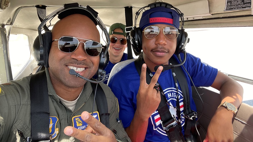 Major Kenneth Thomas with Aim High Flight Academy students Dylan Romine (back) and Isaiah Samual. Photo courtesy of Kenneth Thomas.
