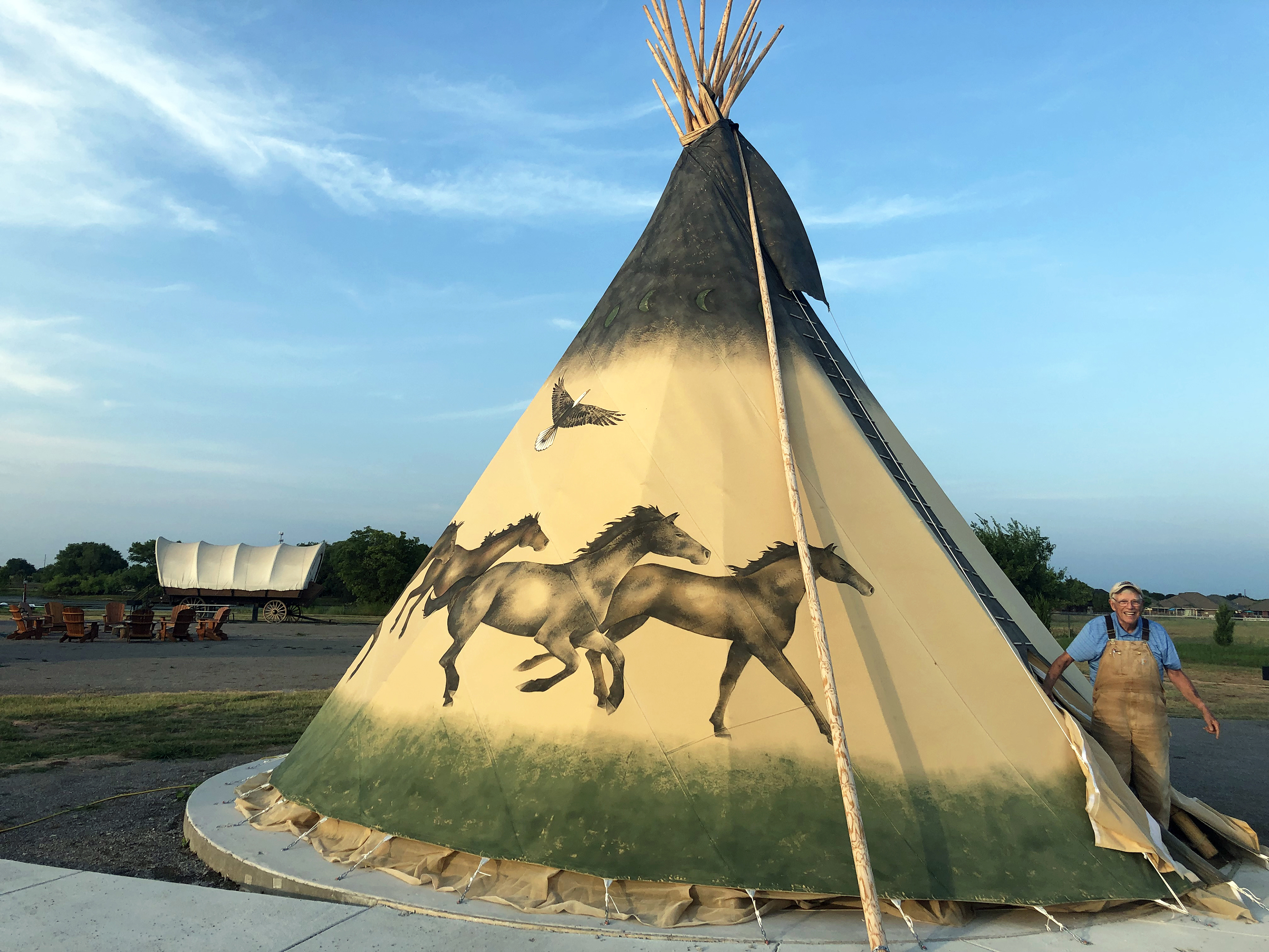 Among the unique places to stay in Oklahoma City are the Conestoga wagons and teepees at Orr Family Farm. The 107-acre family fun farm in south Oklahoma City is open to the public in the spring and fall but offers year-round overnight stays. AOPA included them in this article on glamping. Photo by MeLinda Schnyder.