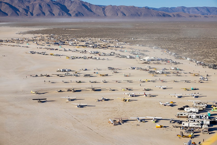 The Dead Cow lakebed transforms into an airport and RV park for one weekend each October. Photo by Jim Raeder.