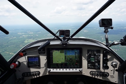 The Super Patriot features a curved panel housing intuitive Dynon avionics. Photo by Cayla McLeod Hunt.