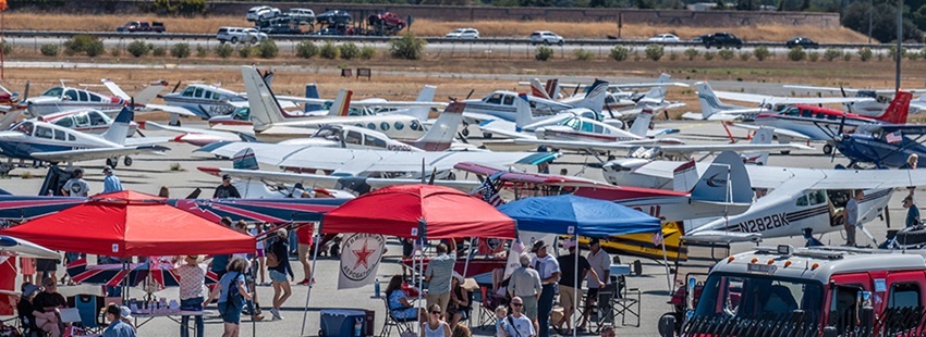 A crowded, unorganized aircraft parking ramp. Photo by Eric Peterson. 