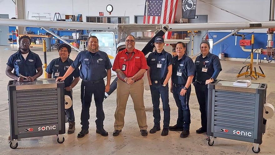 California Aeronautical University’s aircraft maintenance technician class pictured with their Sonic Tools toolkits. Photo courtesy of CAU. 