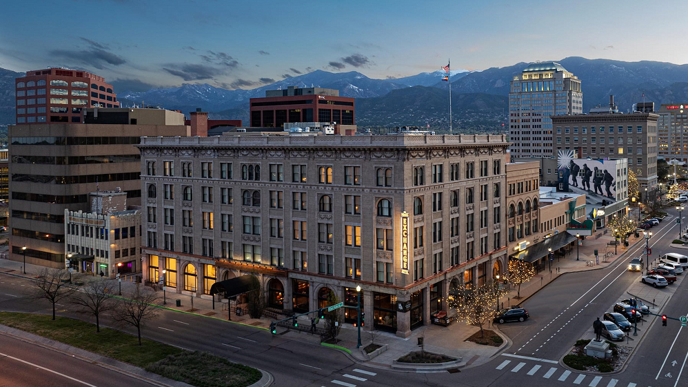 The Mining Exchange in Colorado Springs, Colorado, is among thousands of properties that AOPA members can book at a discount starting October 1. Photo courtesy of Wyndham Hotels and Resorts.
