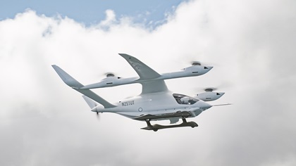 Beta’s vertical takeoff aircraft uses a separate propeller for forward thrust. Photo courtesy of Brian Jenkins/BETA Technologies.