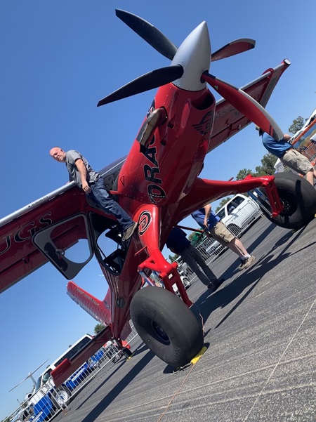 Mike Patey flew 'Draco' to the AOPA Livermore (California) Fly-In held in June 2019, wowing the crowd during a STOL demonstration. Photo by Erick Webb.