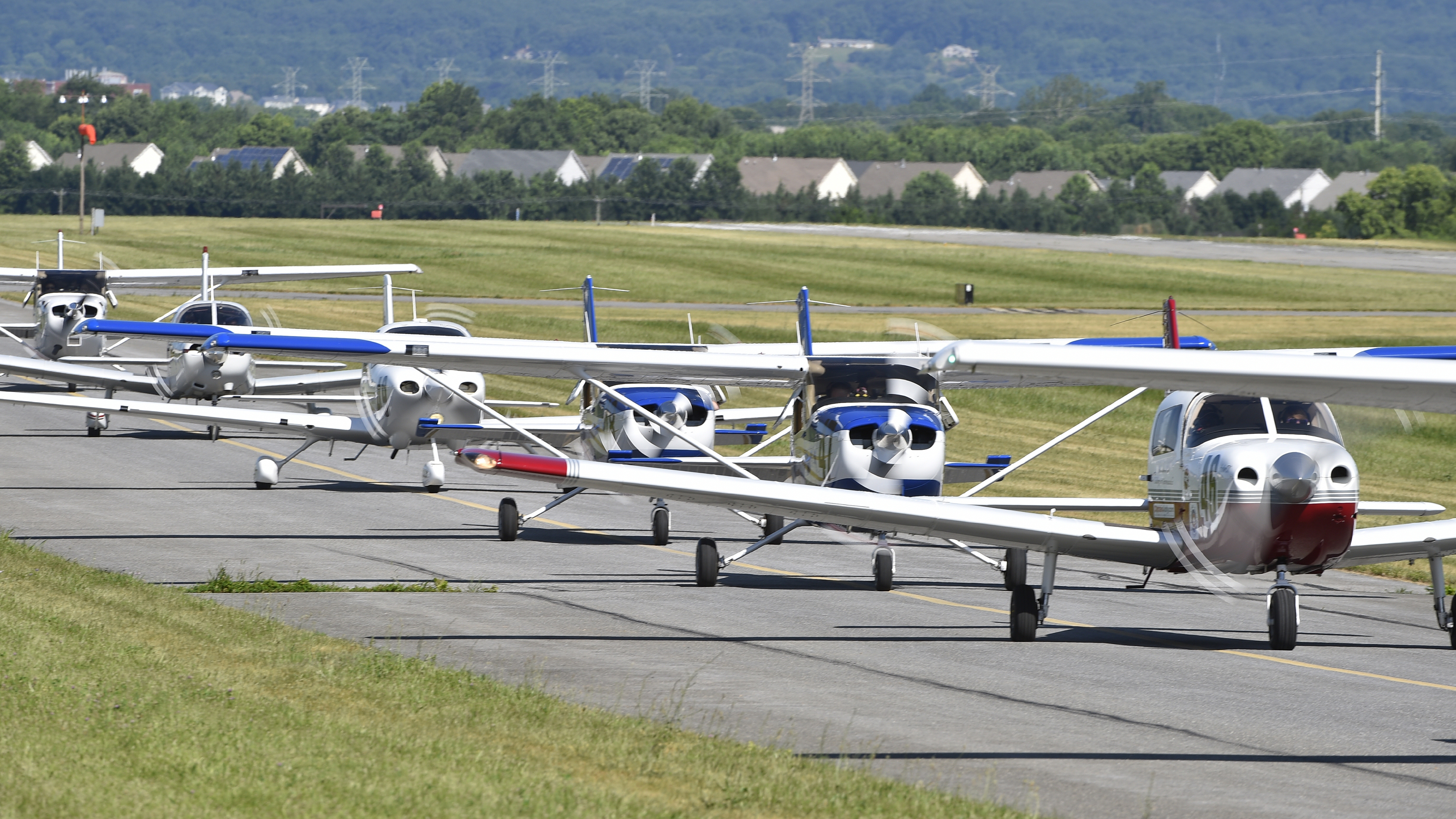 More than 100 Air Race Classic competitors began their journey  from Frederick, Maryland, in 2017. Photo by David Tulis. 