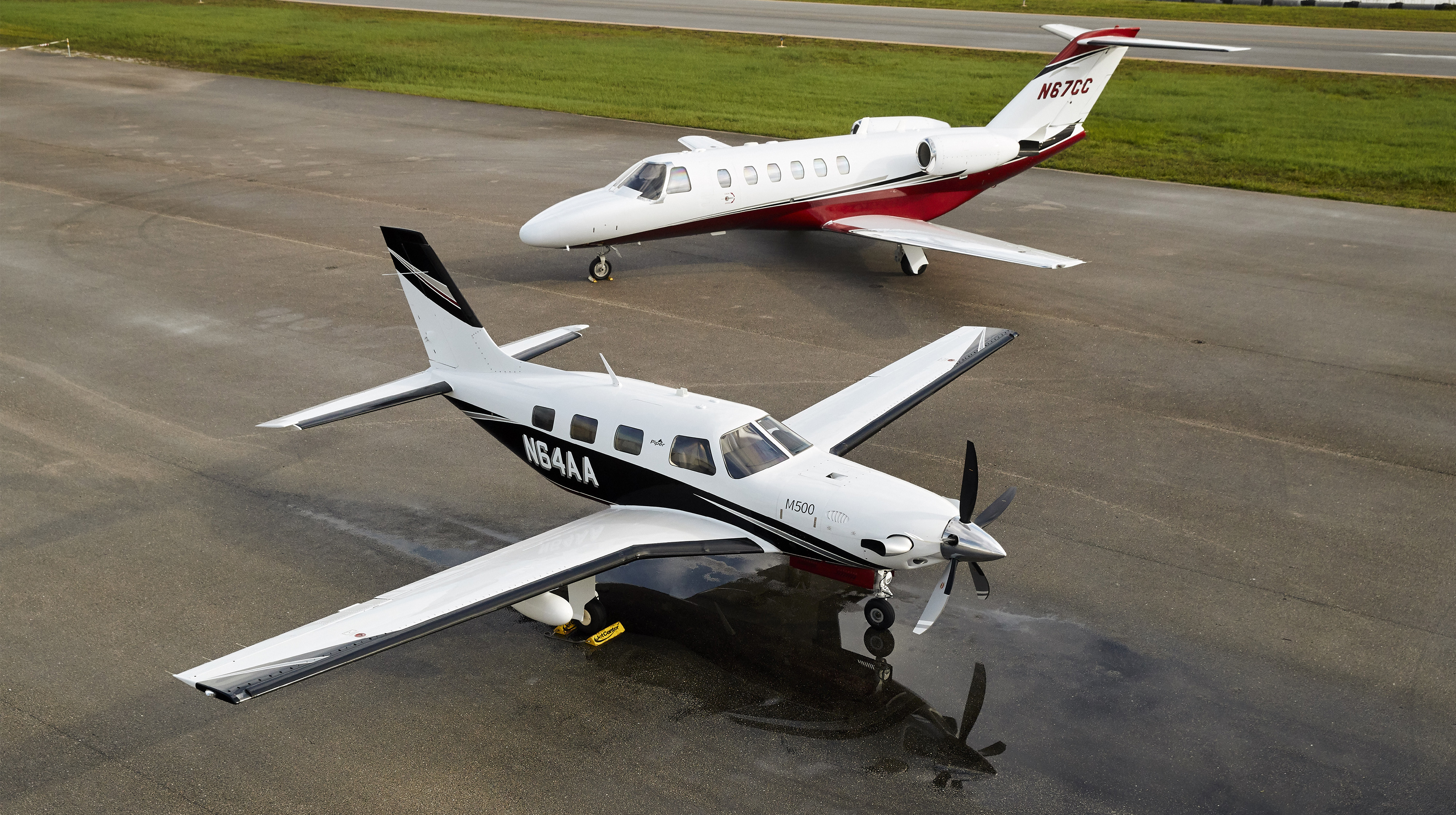 The Cessna Citation CJ2 and Piper M500 pictured here are among two of the aircraft models that can qualify to use the air traffic control datalink program, if properly equipped. Photo by Mike Fizer.