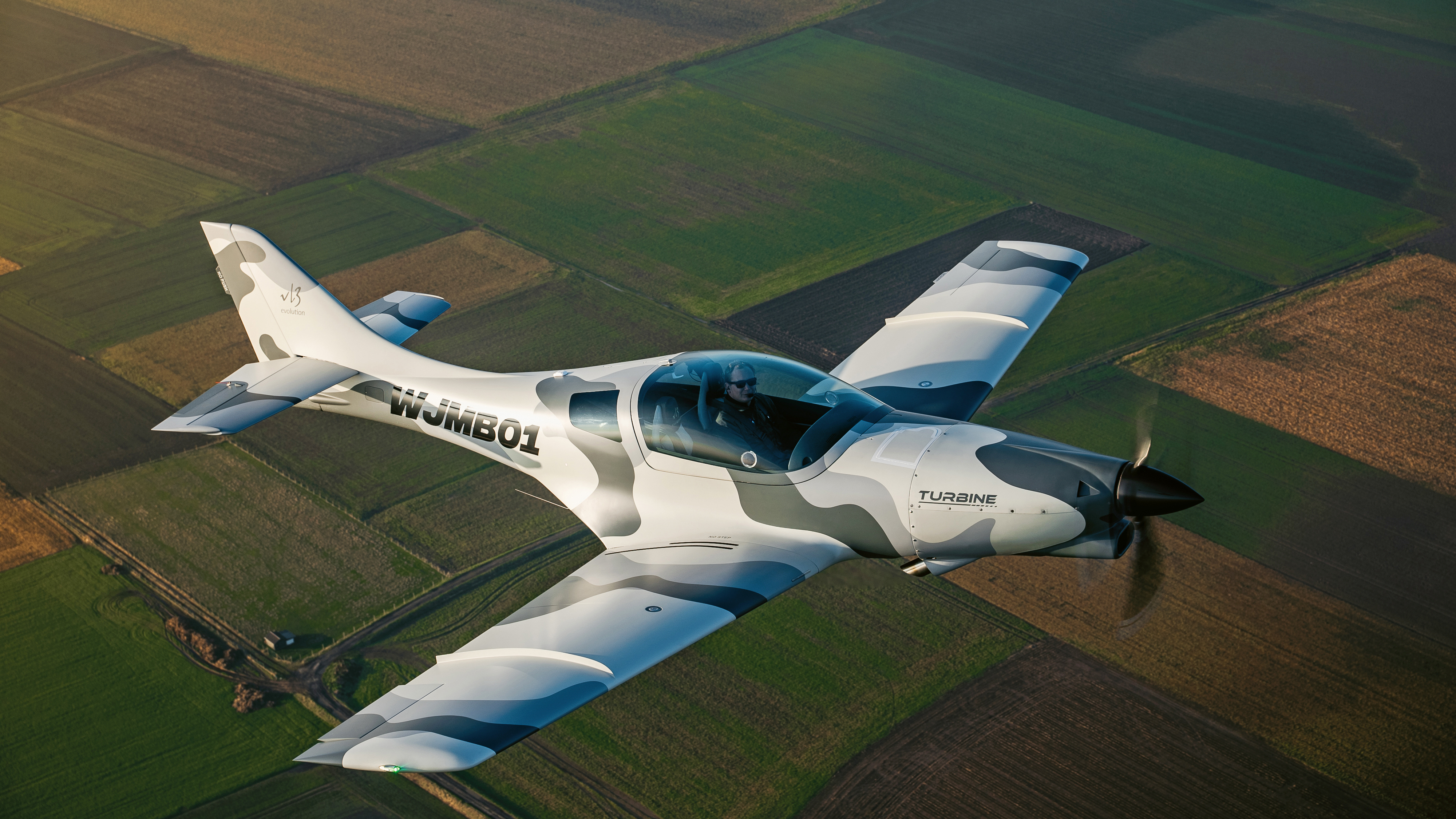 Photo courtesy of JMB Aircraft.